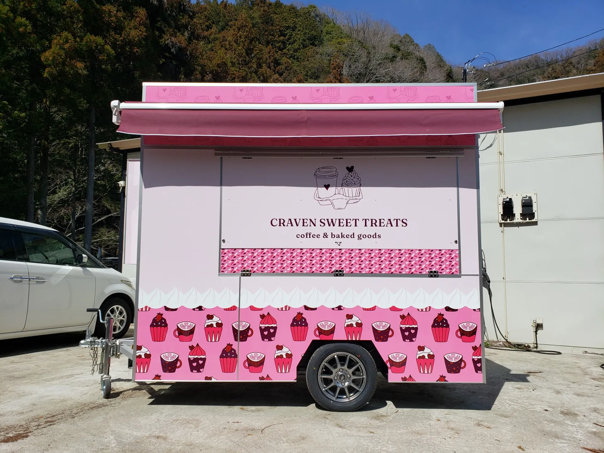 横田基地内納車